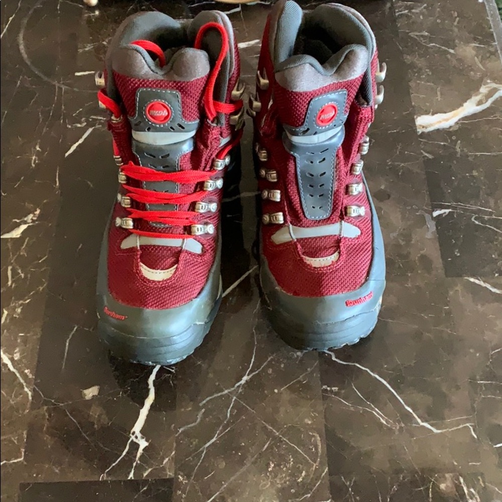 Mountain boots! In use good condition.